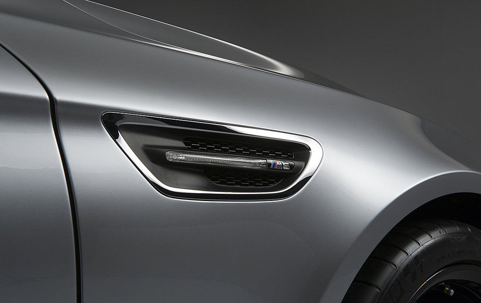 Branquia lateral del BMW M5 Concept