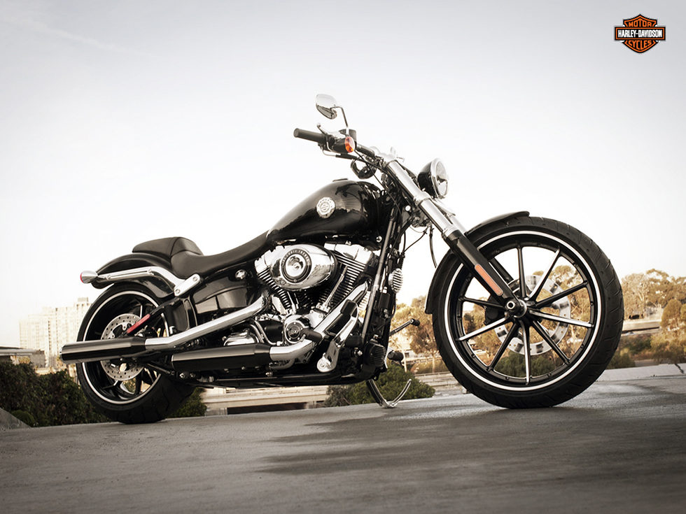 Harley-Davidson Breakout customized