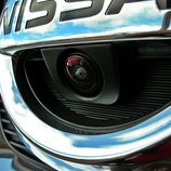 Nissan Qashqai detalle cámara del anagrama delantero