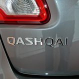 Nissan Qashqai detalle anagrama trasero
