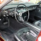 1965 1/2 Ford Mustang III Short Wheel Base - interior