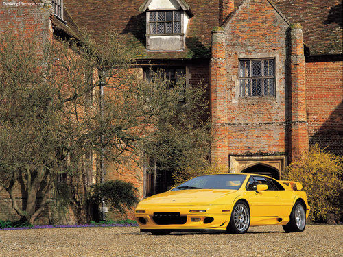 Lotus Esprit V8 - Yellow body