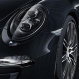 Porsche 911 Black Edition - detalle piloto