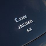 Jaguar E-Type 4.2 (1961-1975) - emblemas