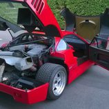 Coys Ferrari F40 1992 - rear 