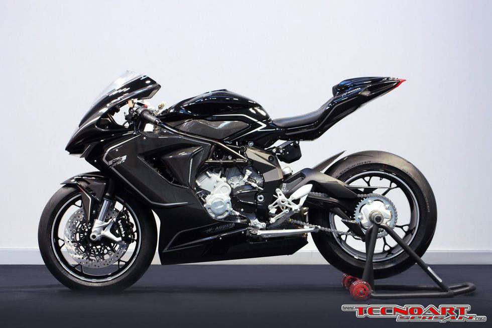 MV Agusta F3 800 Oscura - Galería En Motor Y Racing