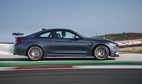 BMW M4 GTS - Lateral 3