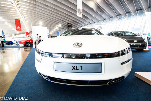 Volkswagen XL1 2013 - front