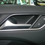 Audi A3 Sedan: Detalle de la maneta interior