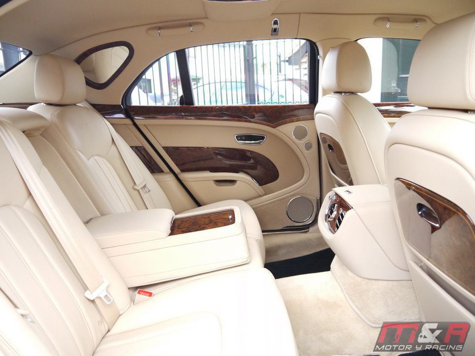 Bentley Bentayga Firs Edition 2016  - asientos