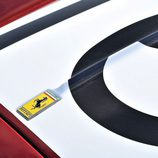 Logo de Ferrari en el 340 America Barchetta