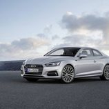 Unidad de color gris del Audi A5 2017