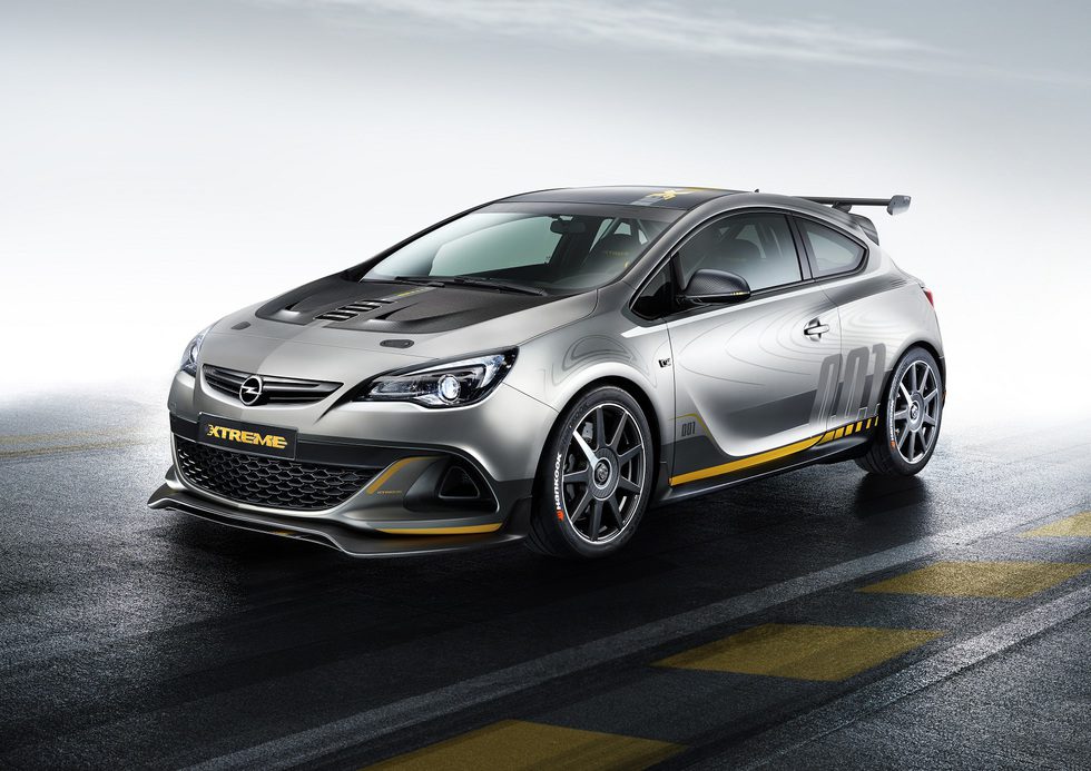 Opel Astra OPC EXTREME: Frontal