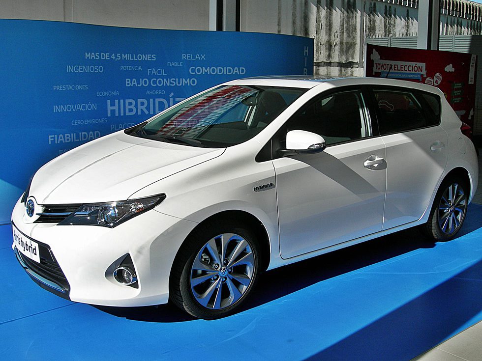 Toyota Auris Hybrid: Frontal