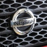 Nissan presentó el poderoso Ultimate Service Titan Deploys