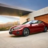 Nissan pone al día al Maxima 2019