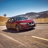 Nissan pone al día al Maxima 2019