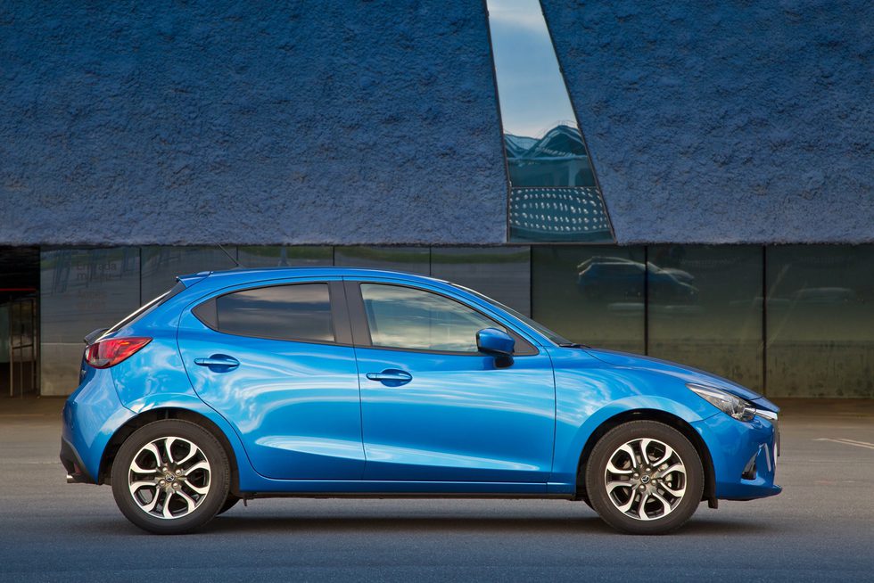 Nuevo Mazda 2 Galería en Motor y Racing