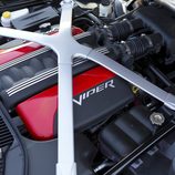 Dodge SRT Viper 2015 - motor