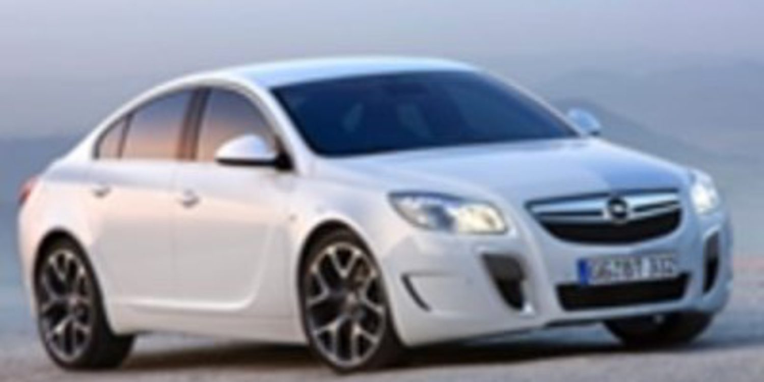 El nuevo Opel Insignia alcanza los 270 km/h