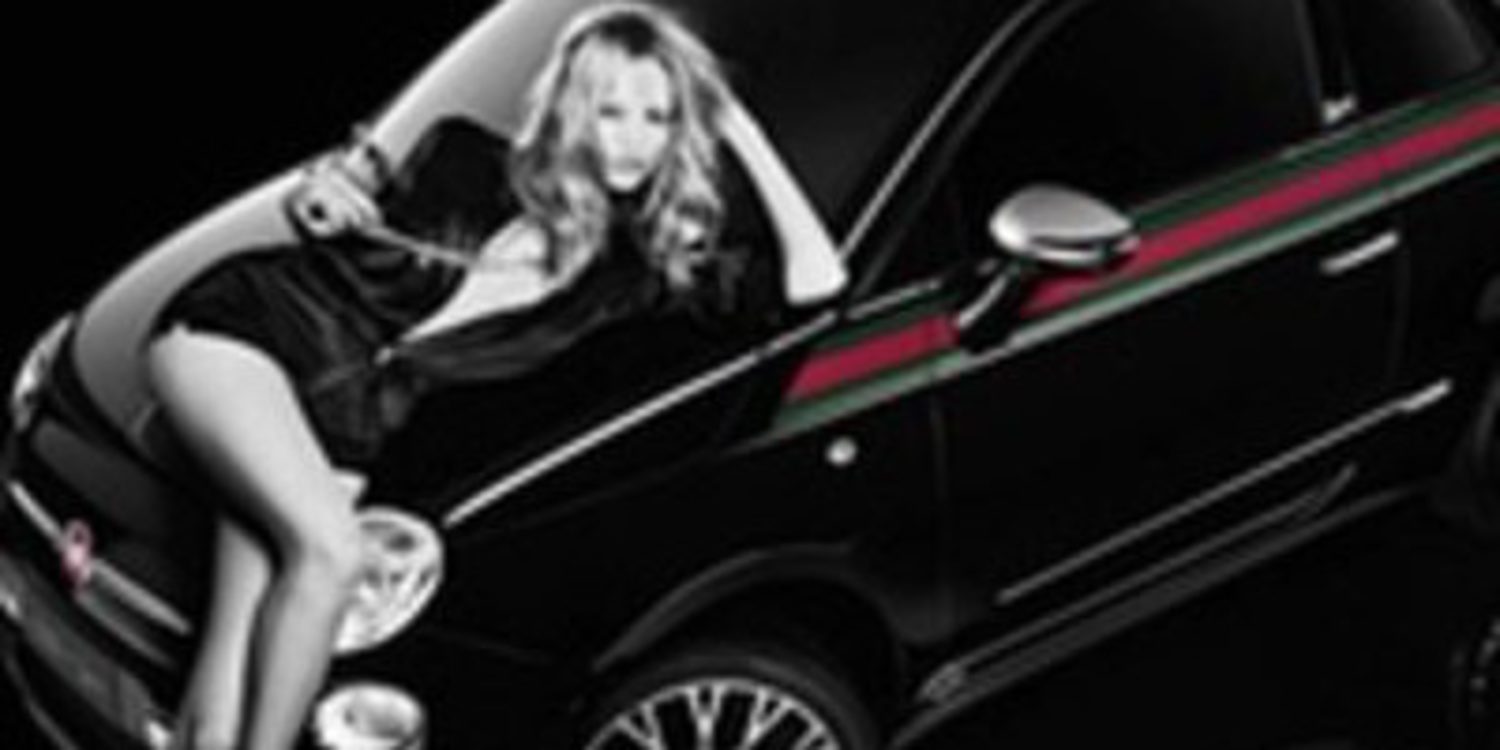 La modelo Natasha Poly se enamora del Fiat 500 by Gucci