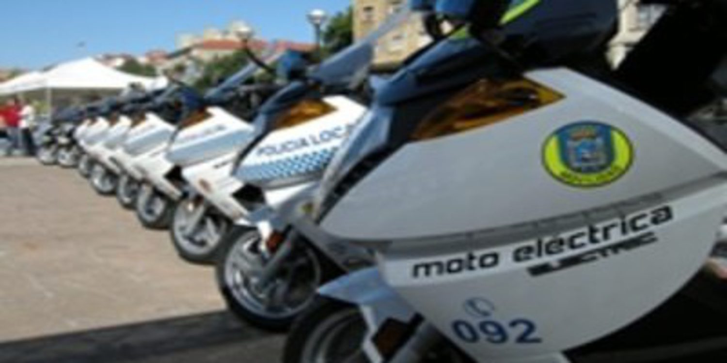 La eléctrica Vectrix, la moto de los cuerpos de seguridad españoles