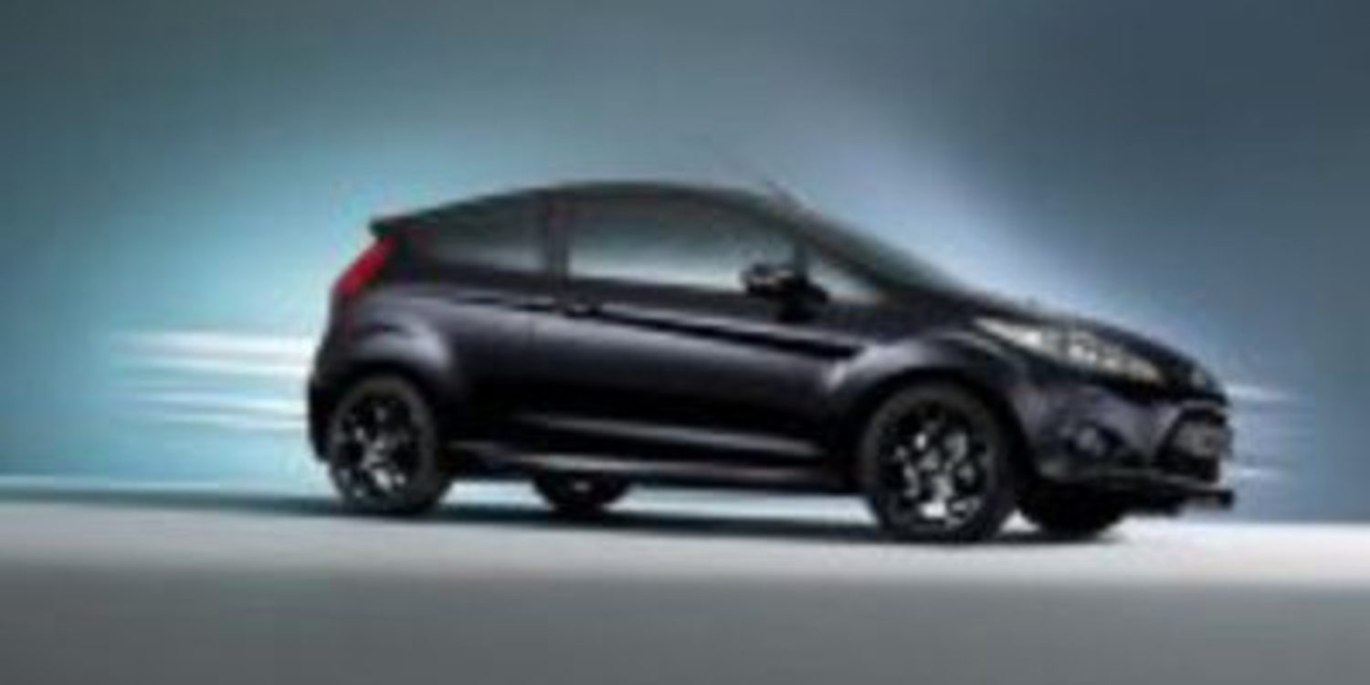 Nuevo Ford Fiesta 'Sport Match', potencia extra en blanco y negro