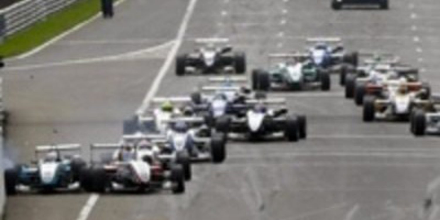Roberto Merhi se hace con el FIA F3 Trophy, pero el Másters es para Felix Rosenqvist