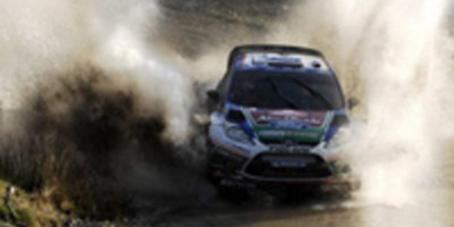 Jari-Matti Latvala consigue la victoria en el Rally de Gran Bretaña