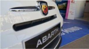 El piloto Albert Llovera responde a nuestras preguntas sobre el Fiat 500 Abarth Vita