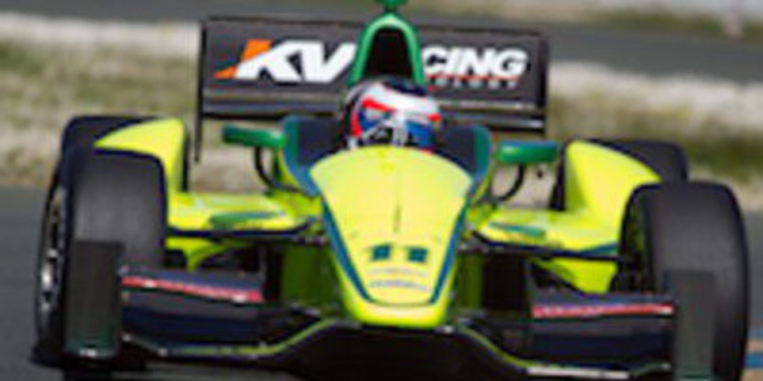 Rubens Barrichello vuelve a probar con KV Racing a la espera de cerrar su acuerdo