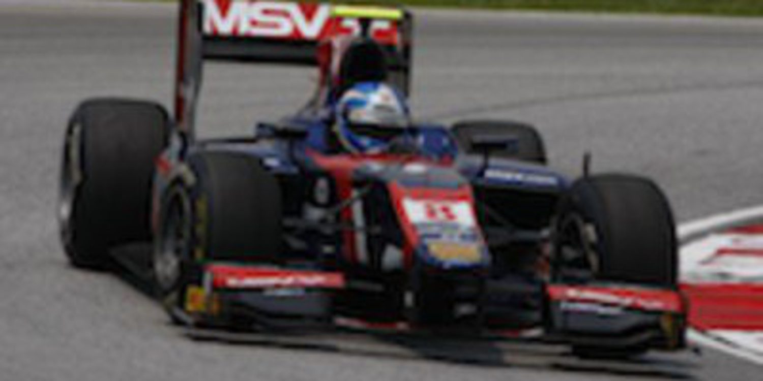 Jolyon Palmer golpea primero en los libres del GP de Malasia de GP2