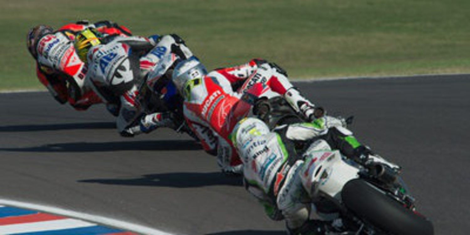 Las mejores imágenes del GP de Argentina de MotoGP 2014