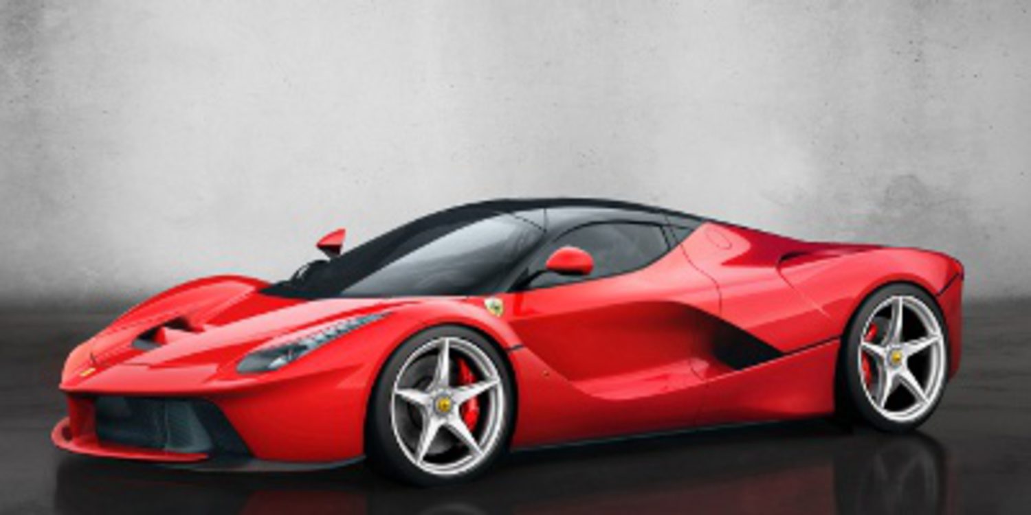 Ferrari permite a la prensa probar el exclusivo LaFerrari