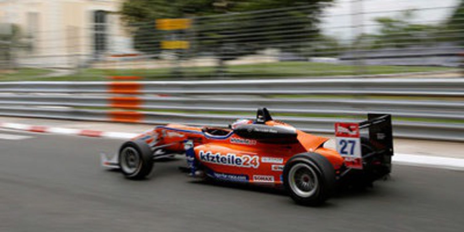 Felix Rosenqvist se anota la última carrera de F3 en Pau