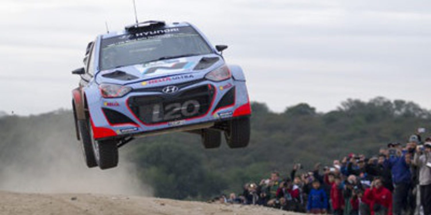 Velocidad y tracción temas a pulir en el Hyundai i20 WRC