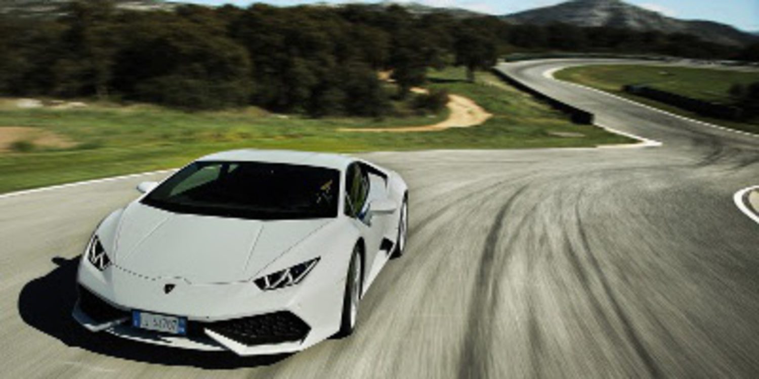 Lamborghini visita el circuito de Ascari con el Huracán