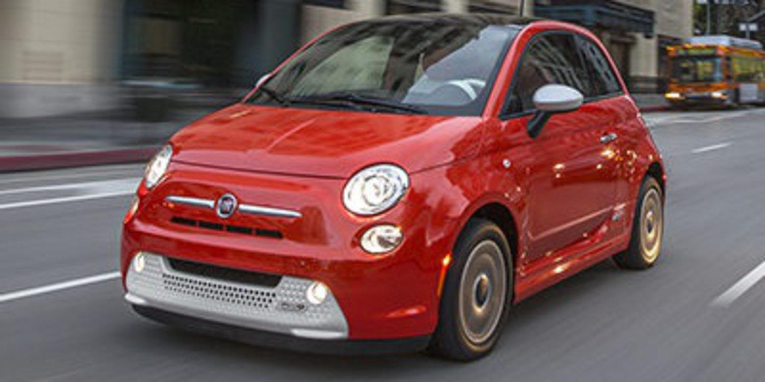 El CEO de Fiat pide que no se compren más 500e