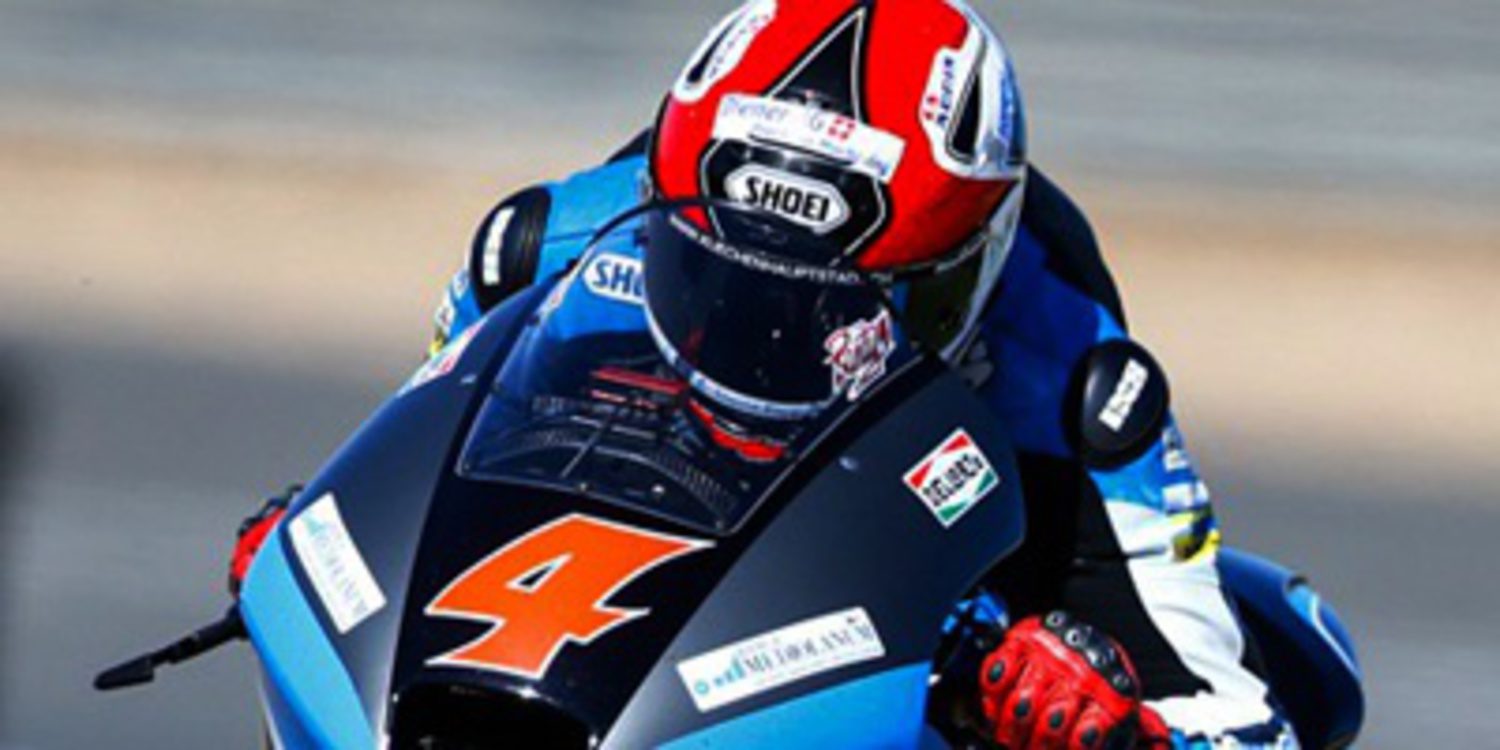 Randy Krummenacher reina en la lluvia italiana de Moto2