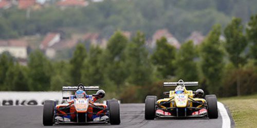 Tom Blomqvist estrena la F3 en Budapest con victoria