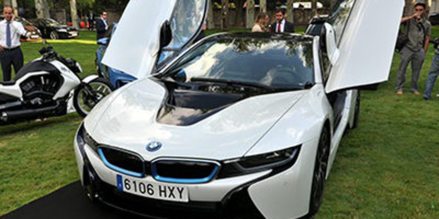 El BMW i8 recibe la Copa de Oro en Autobello 2014