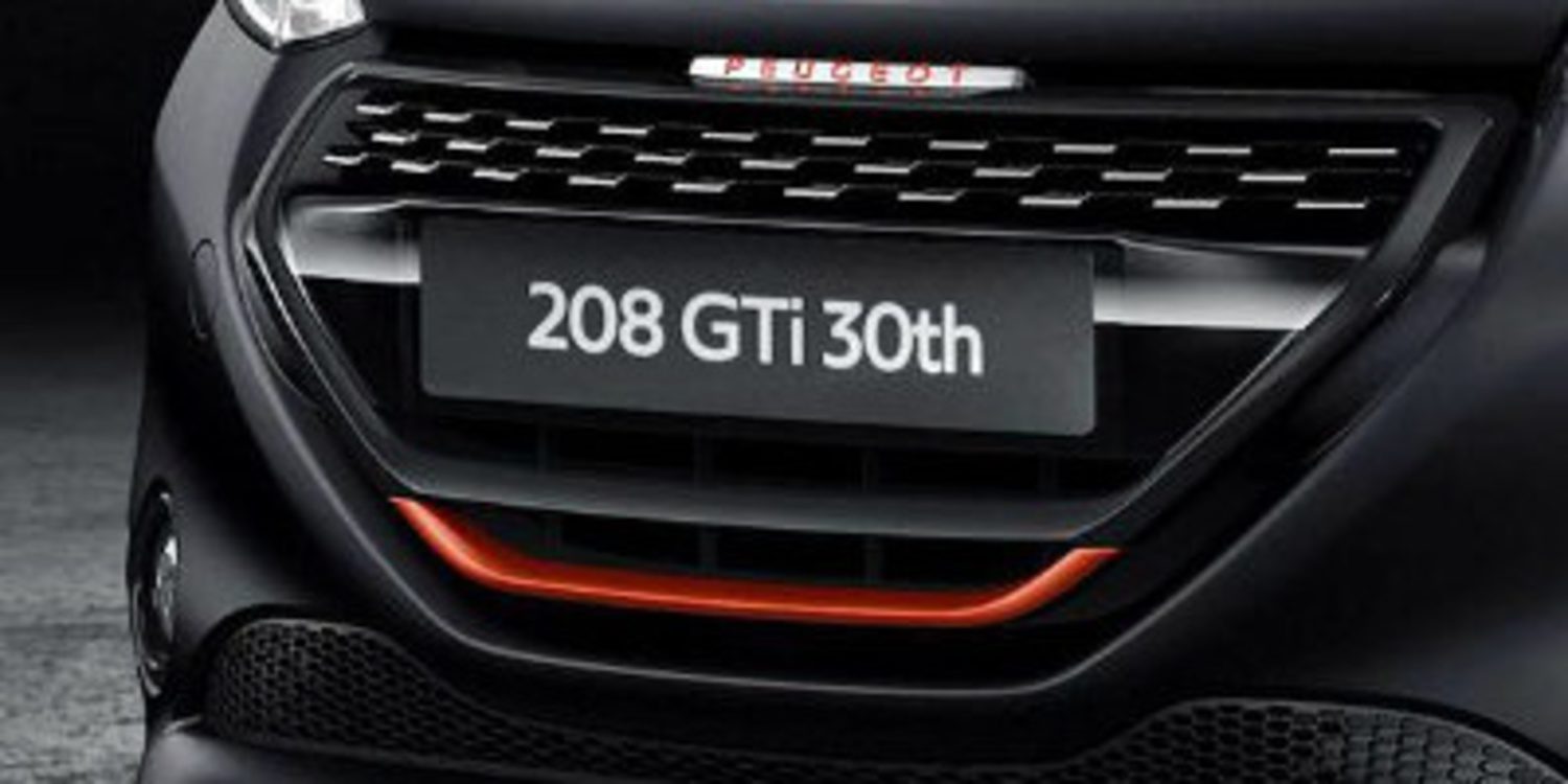Peugeot engalana al 208 con motivo del 30 aniversario de 205 GTi
