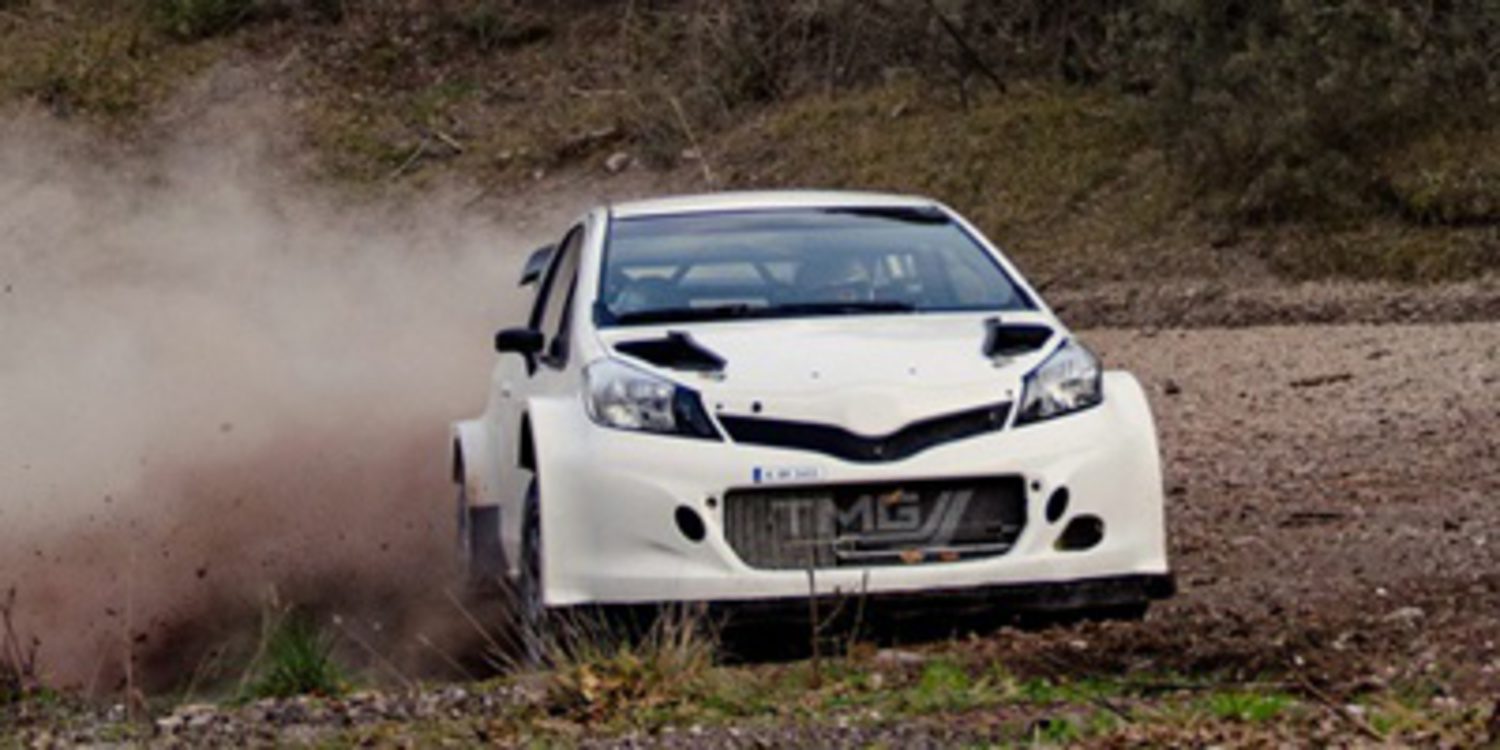 El Toyota Yaris WRC piensa en los test en asfalto