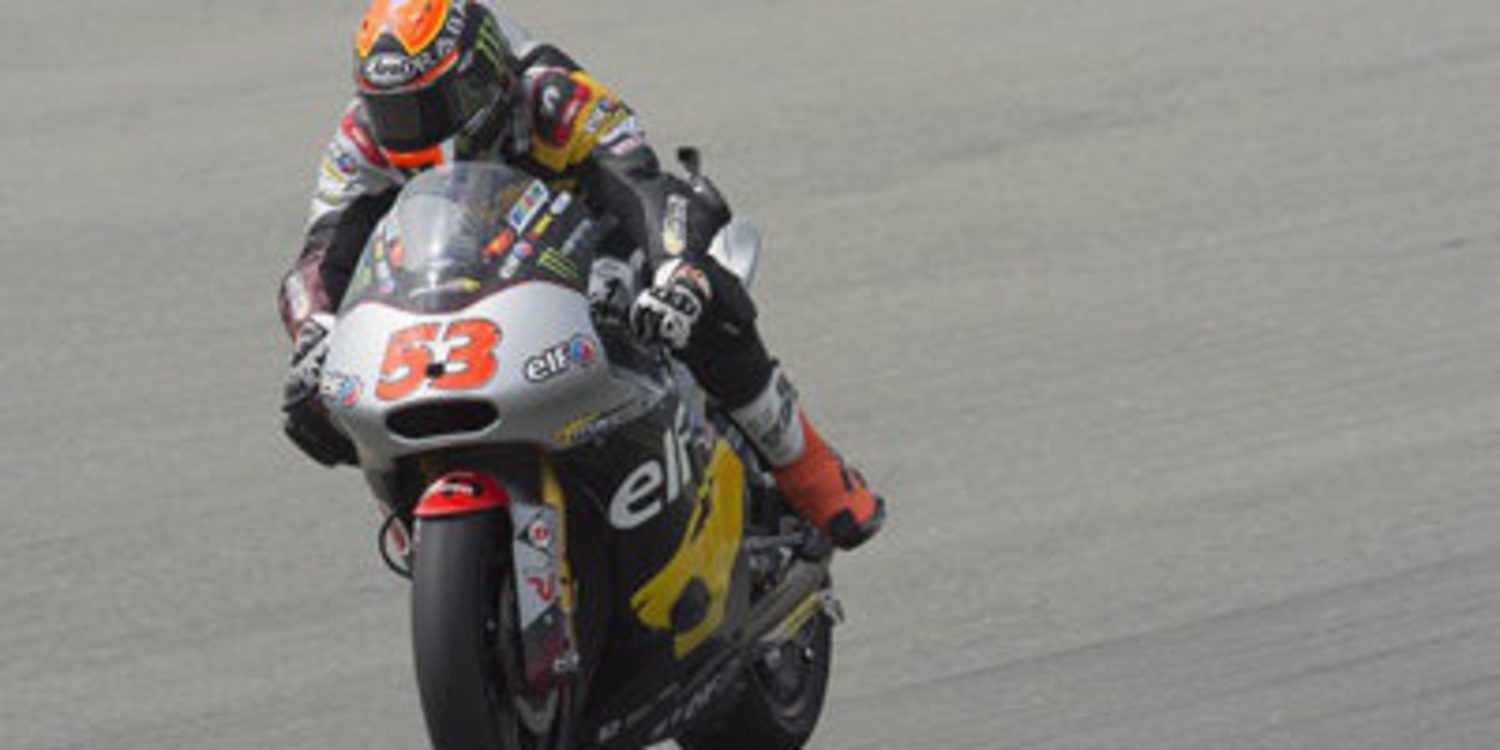Rabat y Aegerter se 'pelean' por dominar el FP1 de Moto2