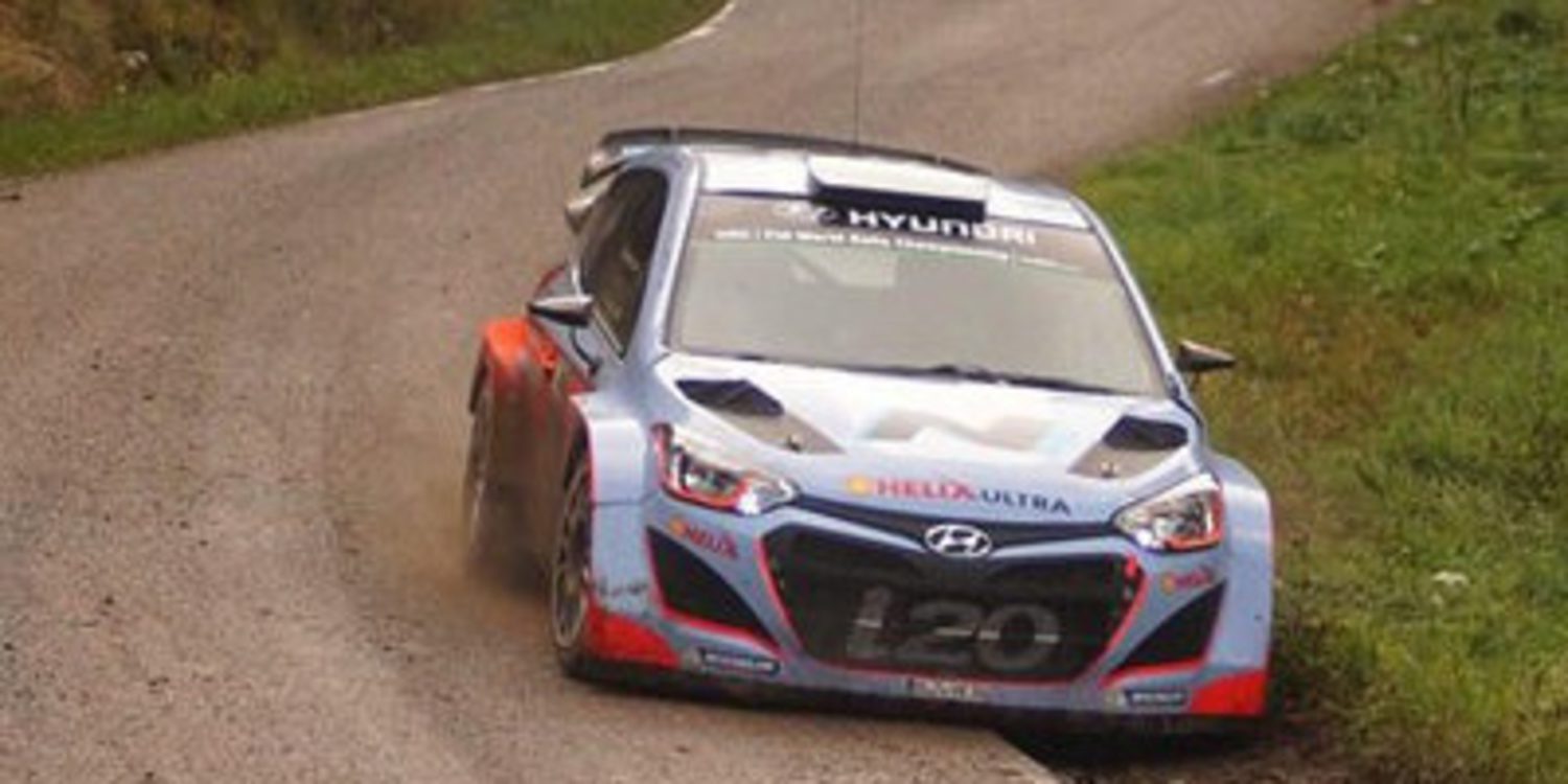 Neuville, Sordo y Bouffier prueban para el Rally de Francia