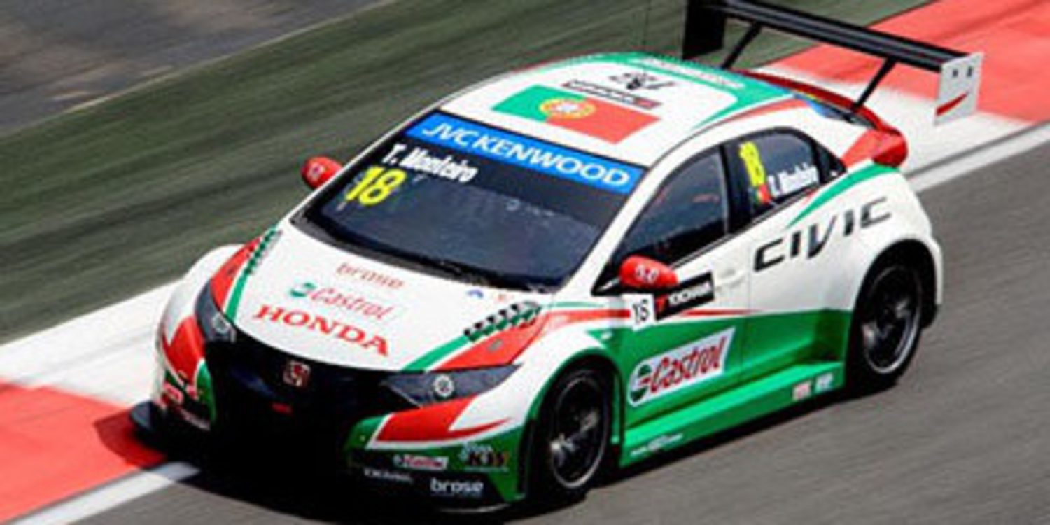 Tiago Monteiro lleva a cabo tests para Honda