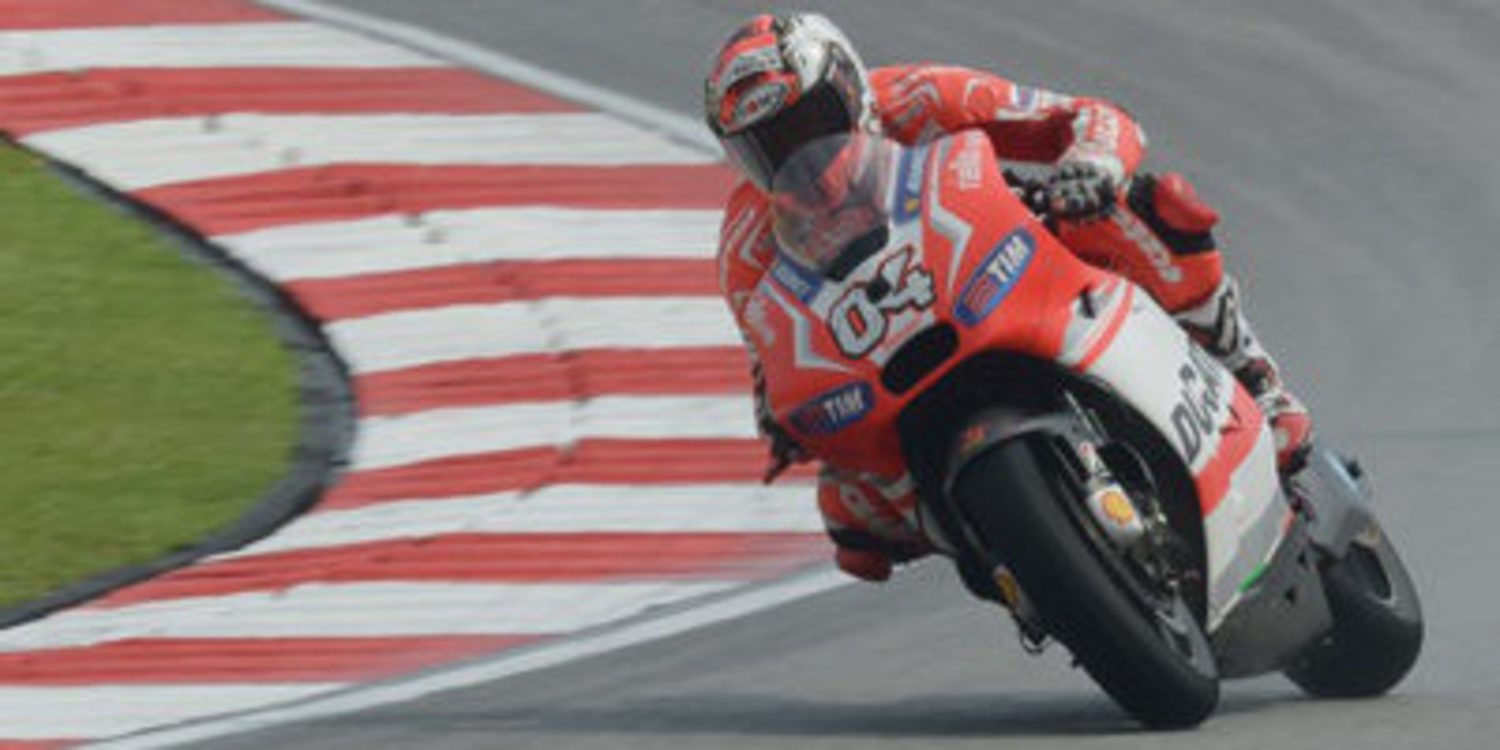 Ducati cuenta con Michele Pirro en el GP de Valencia