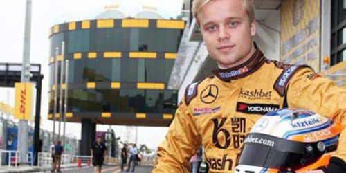 Felix Rosenqvist pole para la carrera clasificatoria de F3 en Macao