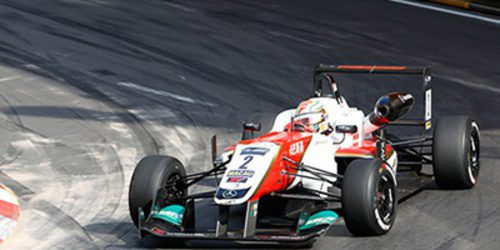 Antonio Fuoco probará varios GP3 en Abu Dhabi