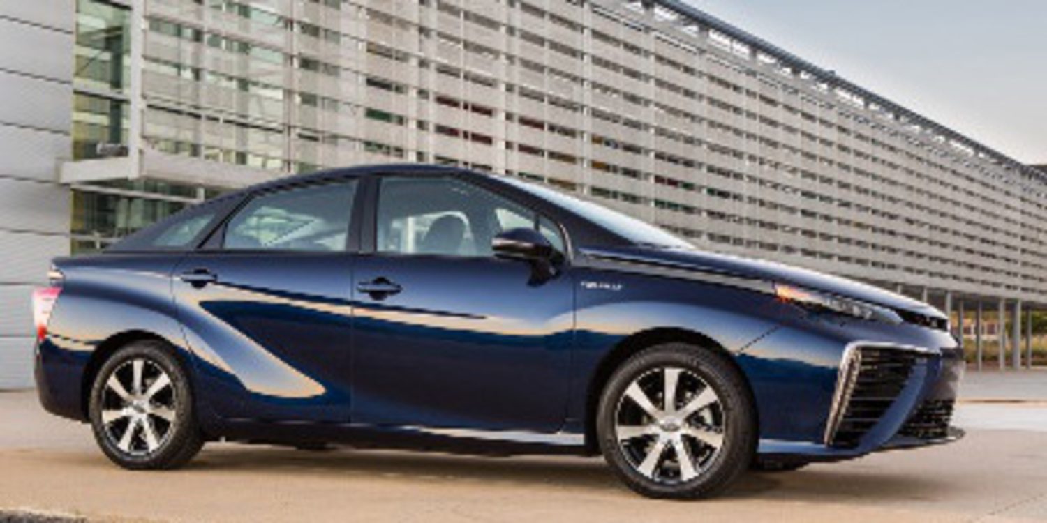 Primeras pruebas al Toyota Mirai de hidrógeno